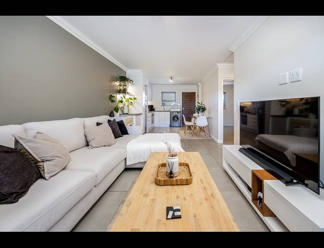 2 BEDROOM APARTMENT FOR SALE IN LANGEBERG RIDGE
